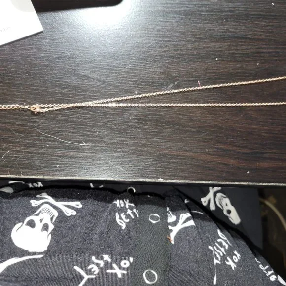 IEFRICH cheetah/blue faux sapphire heart  rosegold plated necklace in gift box - Picture 4 of 5